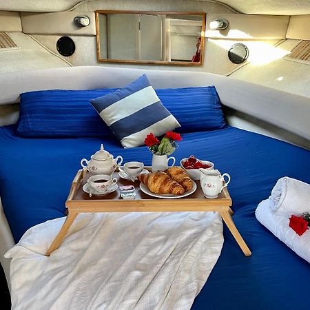 Yacht Hotel Barcelona Sant Adria de Besos Exteriér fotografie