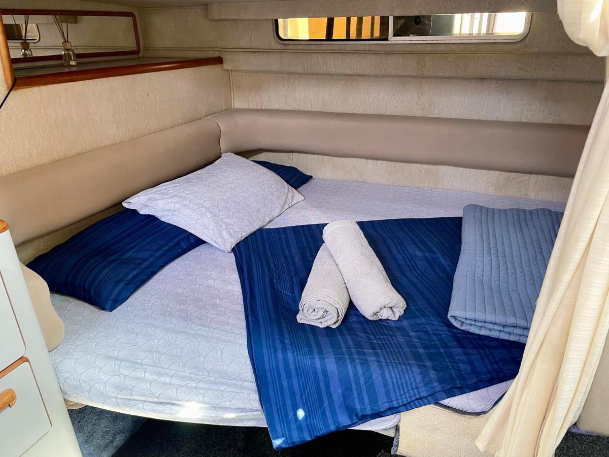 Yacht Hotel Barcelona Sant Adria de Besos Exteriér fotografie
